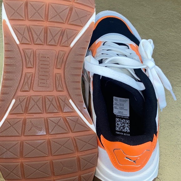New! Puma Orange and Black Athletic Sneakers -‎ Size 7 - Picture 5 of 5